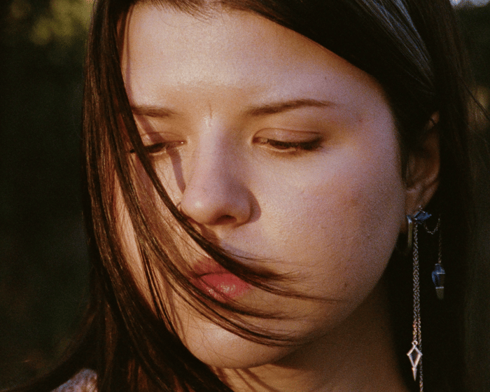 Eliza McLamb tickets