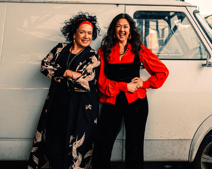 Vika & Linda Bull tickets